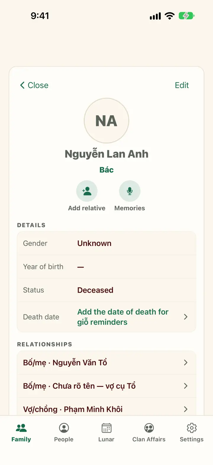 A profile: relationship Bác, Add relative and Memories buttons, details and date of death